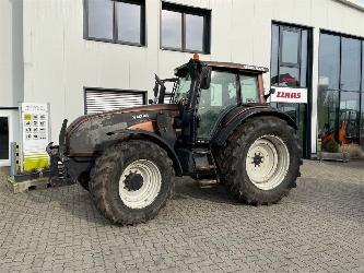 Valtra T151