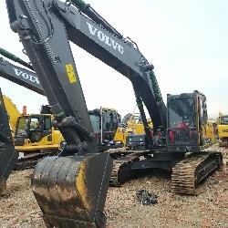 Volvo EC 240