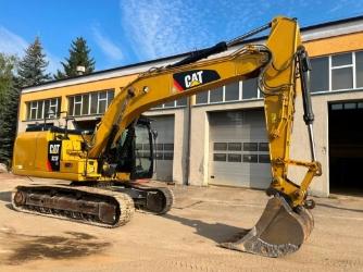 CAT 323 F LN