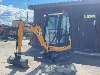 JCB 8016