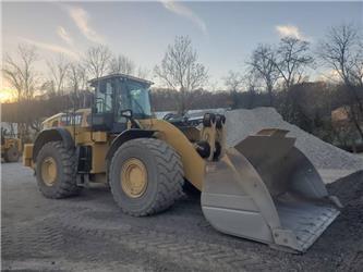 CAT 982 M