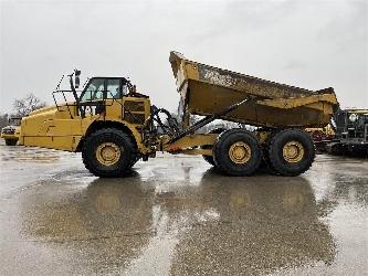 CAT 745C