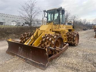 CAT 815F