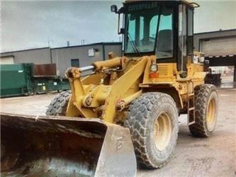 CAT 918F