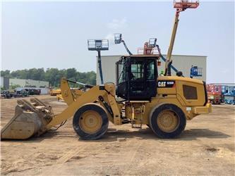 CAT 926M