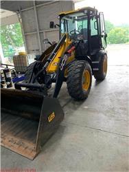 JCB 409