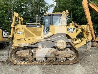 CAT D8T