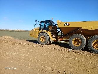 CAT 745