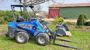 Kubota D1305