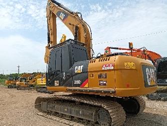 CAT 320D2