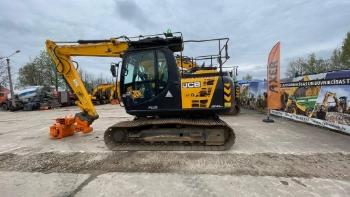 JCB JS 145 LC