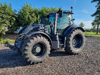 Valtra T175D