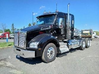 Kenworth T880