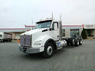 Kenworth T880