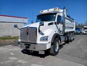 Kenworth T880