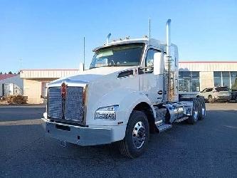 Kenworth T880