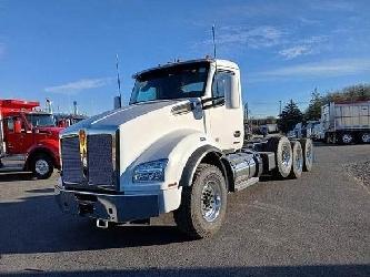 Kenworth T880