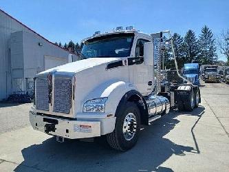 Kenworth T880