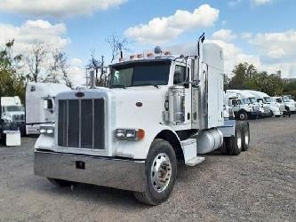 Peterbilt 379