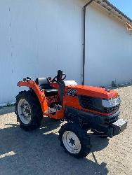 Kubota T 22