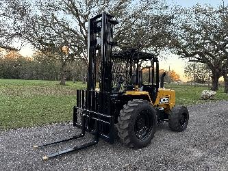 JCB 930