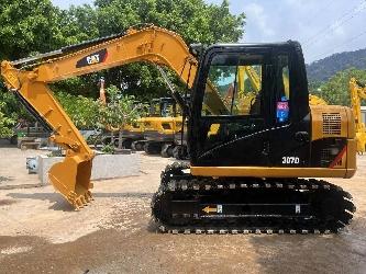 CAT 307 D