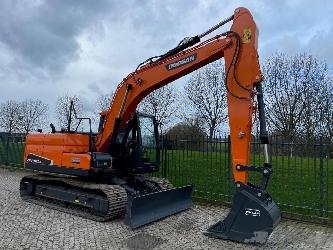 Doosan dx140w