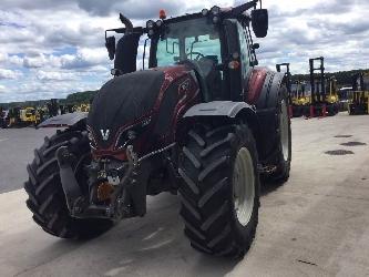 Valtra T194