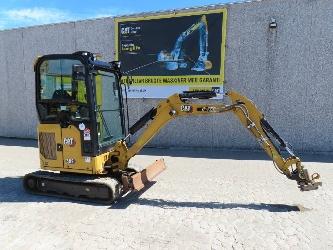 CAT 302