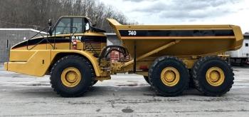 CAT 740