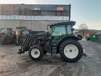 Valtra A114