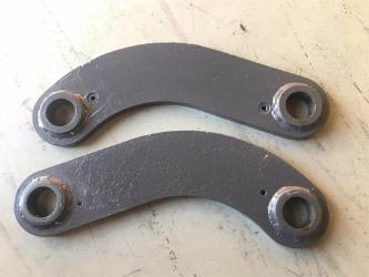 Volvo L70B Link Arm
