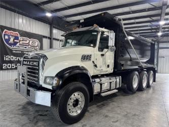Mack GU713
