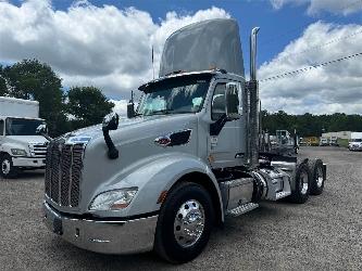 Peterbilt 579