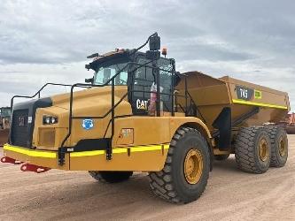 CAT 745