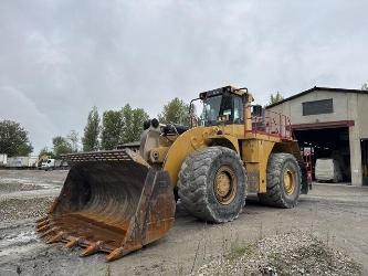 CAT 990