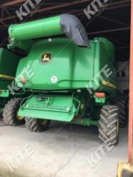 John Deere S690I