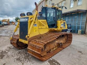 Komatsu D65PX-17