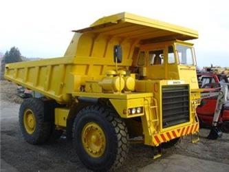 Komatsu HD325-5