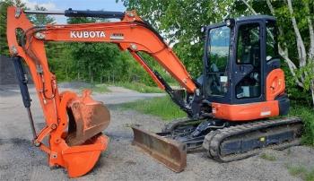 Kubota U55-4