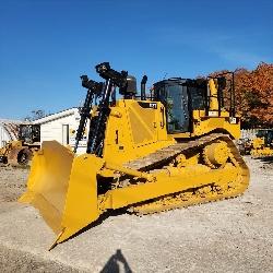 CAT D8T