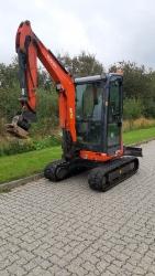 Kubota U27-3