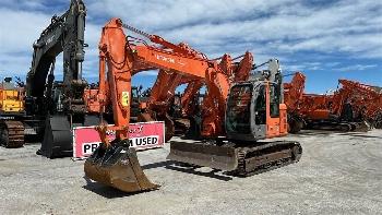 Hitachi ZX135US