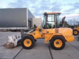 Volvo L30G