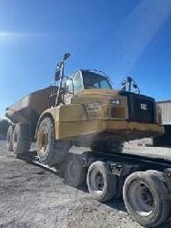 CAT 745C