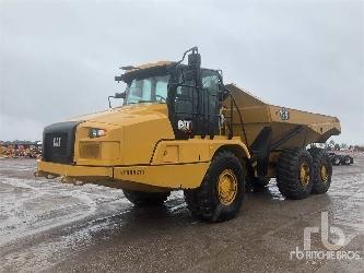 CAT 725