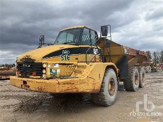 CAT 735