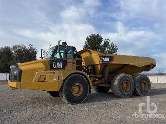 CAT 740B