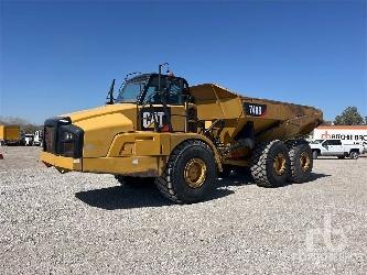 CAT 740B