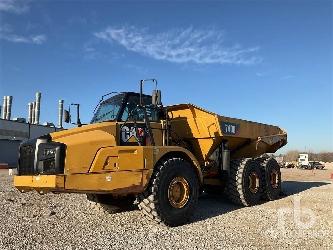 CAT 740B